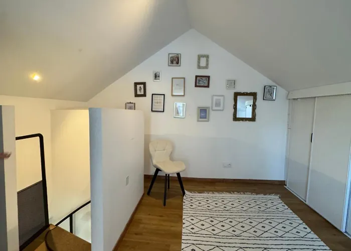 Dom wakacyjny Maison Cosy, Climatisation Et Jardin *