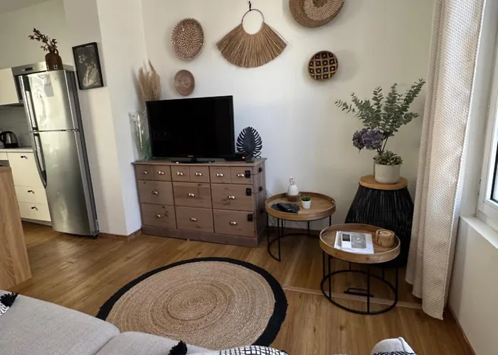 Дом отдыха Maison Cosy, Climatisation Et Jardin Тур