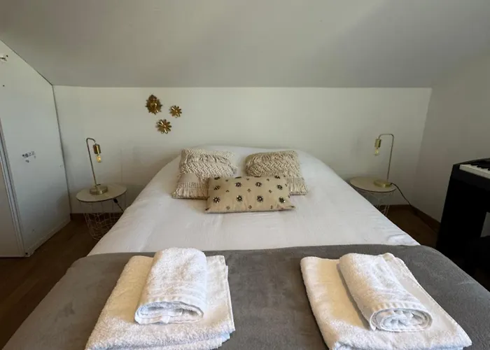 Дом отдыха Maison Cosy, Climatisation Et Jardin *